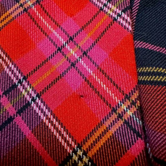 Trina Turk Red Black Plaid Tartan Fall Mini Wrap Skirt - Picture 3 of 9
